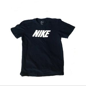 Nike T-Shirt